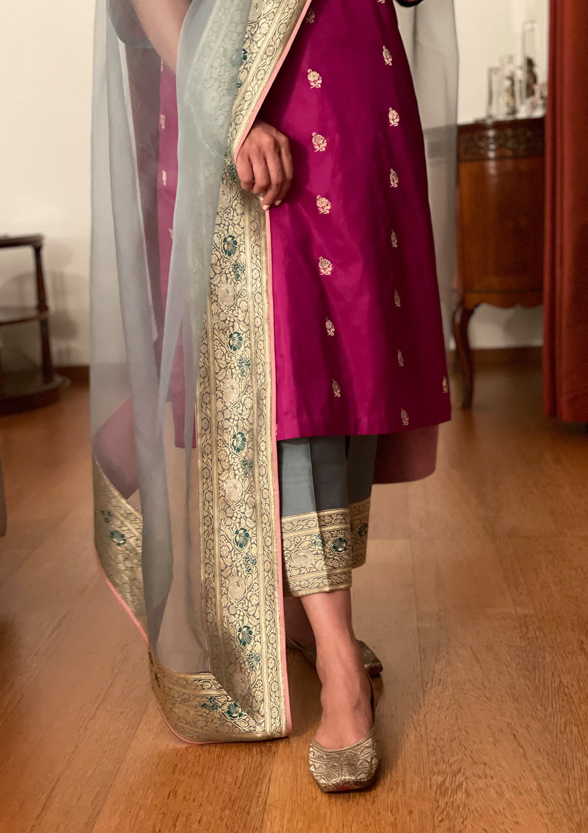 Aasmani Pants